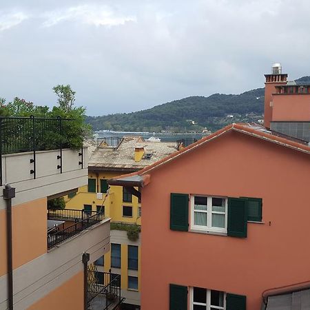 Ostello Porto Venere Екстер'єр фото