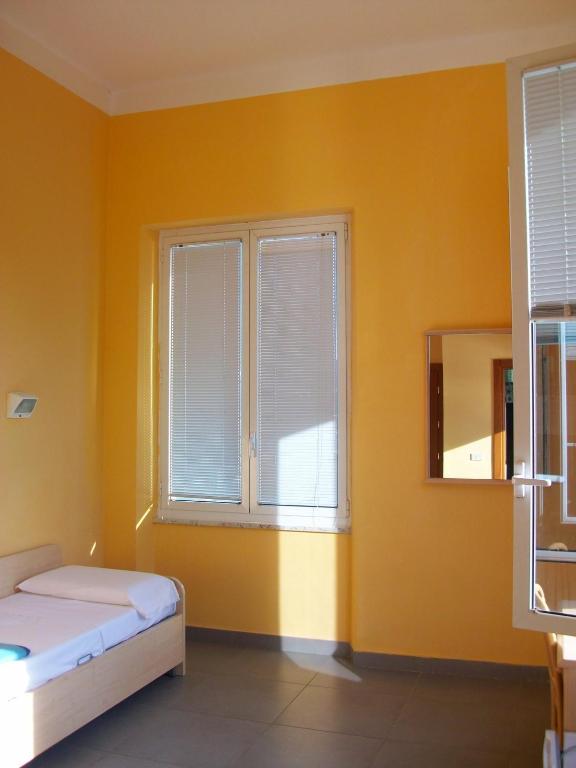 Ostello Porto Venere Екстер'єр фото