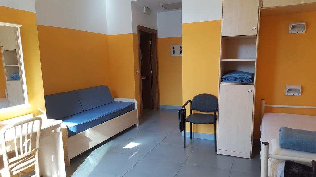 Ostello Porto Venere Екстер'єр фото