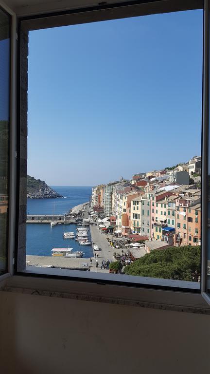 Ostello Porto Venere Екстер'єр фото