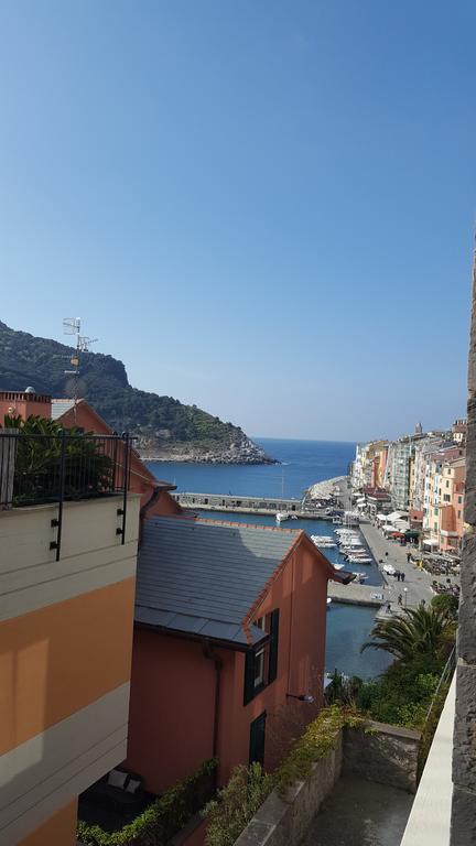 Ostello Porto Venere Екстер'єр фото