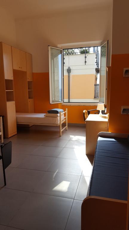 Ostello Porto Venere Екстер'єр фото