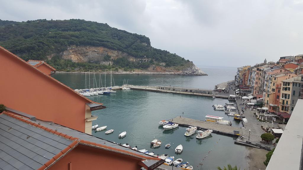 Ostello Porto Venere Екстер'єр фото